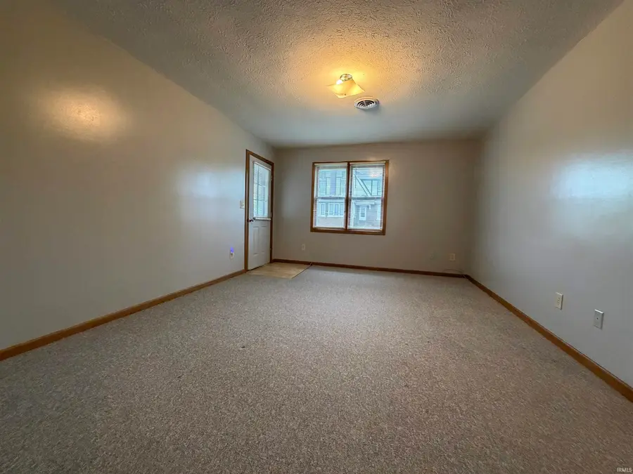 301, 303, 305 SE A Street, Linton, IN 47441 - #2