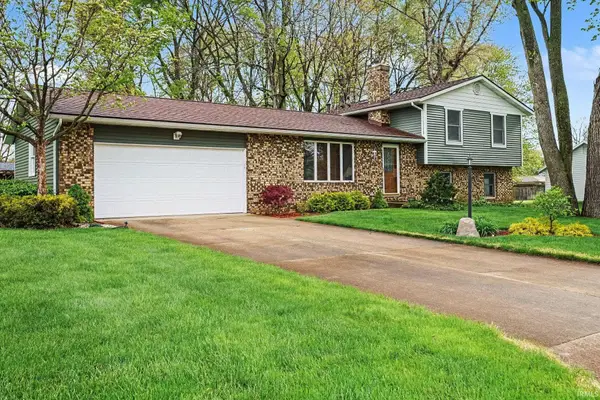 24537 Green Valley Parkway, Elkhart, IN 46517