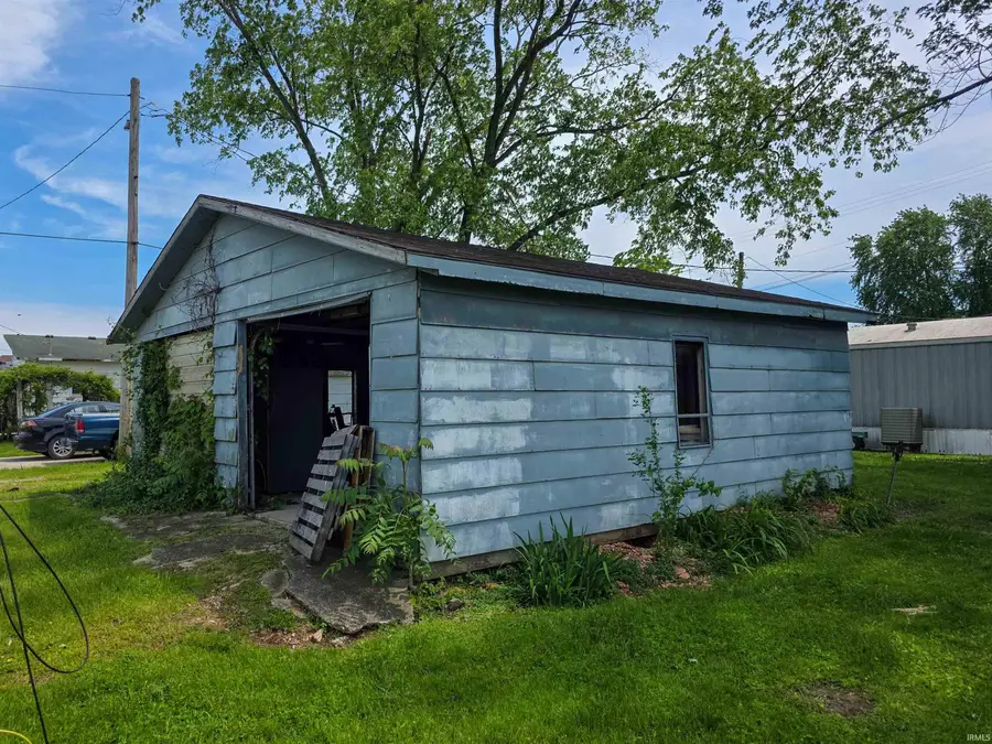 39 1/2 NW 4th Street, Linton, IN 47441 - #2