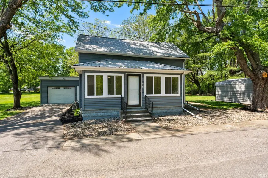 204 N Robinson Street, Delphi, IN 46923 - #3