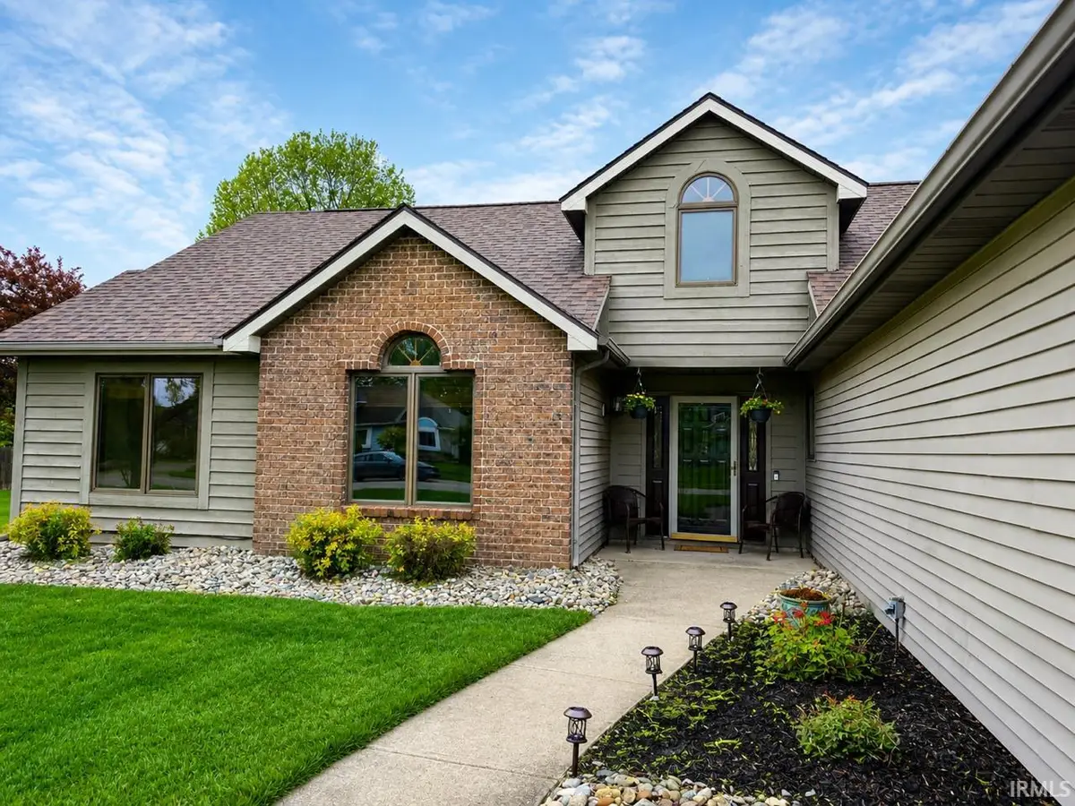 9220 White Shell Drive, Fort Wayne, IN 46804 - #1