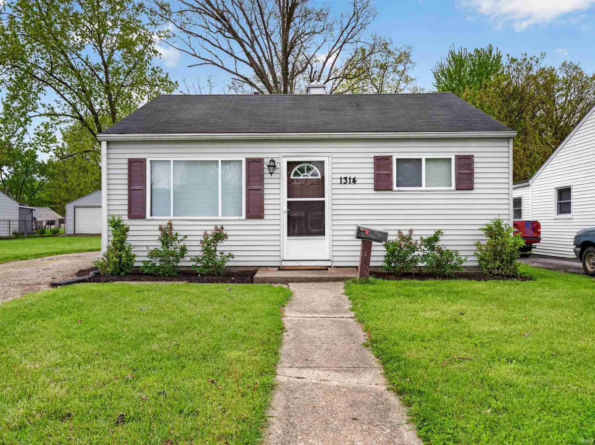 1314 Ferguson Avenue, Fort Wayne, IN 46805 - #1