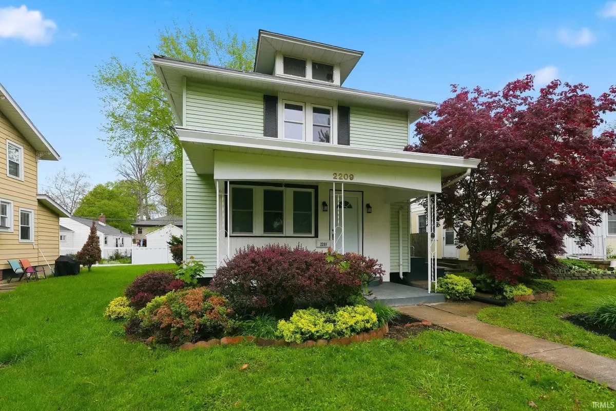 2209 Curdes Avenue, Fort Wayne, IN 46805 - #1