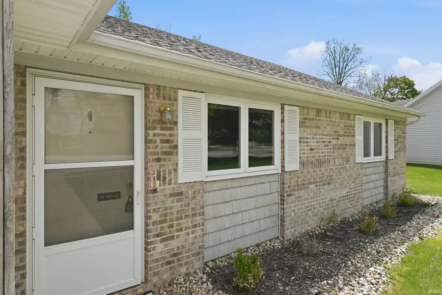 816 Katarina Court, Kendallville, IN 46755 - #2