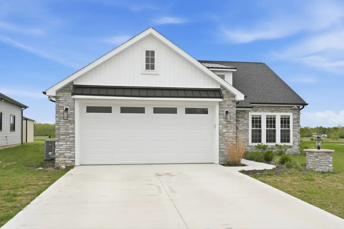 7053 Starks Boulevard, Fort Wayne, IN 46816 - #1