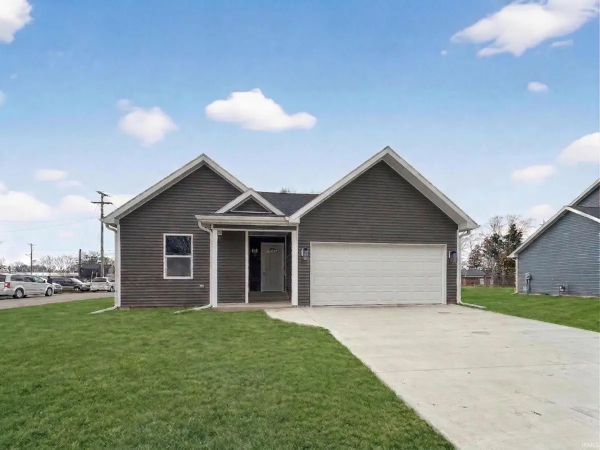 2509 Decamp Avenue, Elkhart, IN 46517 - #1