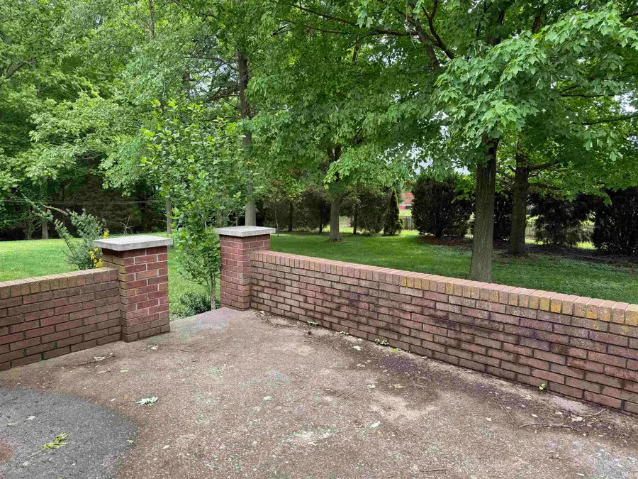 1363 W 4th Street, Jasper, IN 47546 - #2