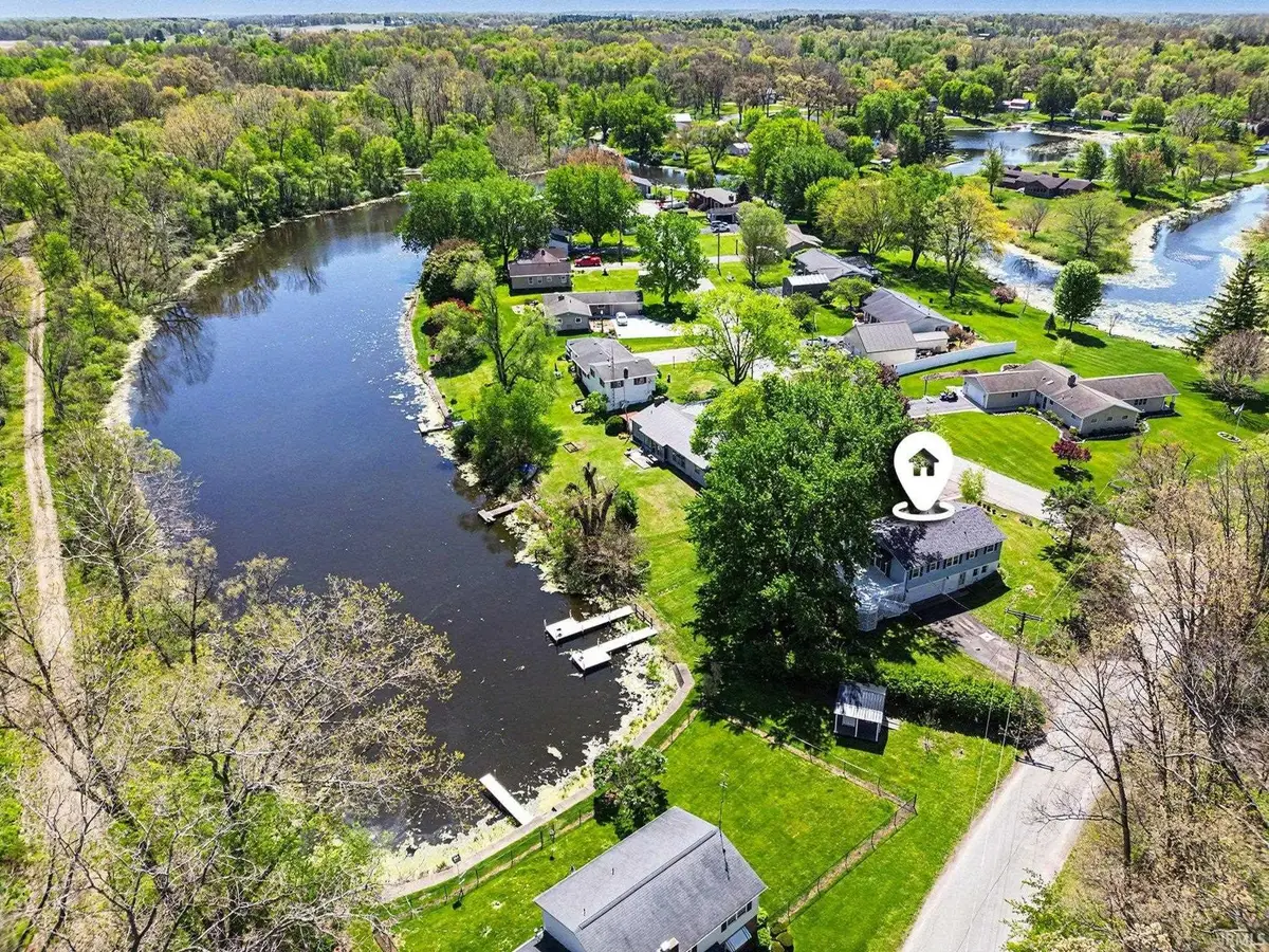 10787 N D Drive, Kendallville, IN 46755 - #1