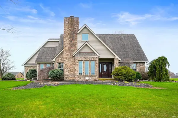 92 W Golfbrook Drive, Portland, IN 47371
