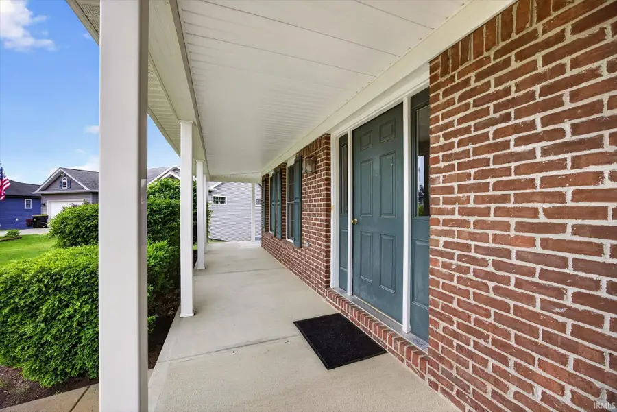 7301 W Higgins Court, Ellettsville, IN 47429 - #3