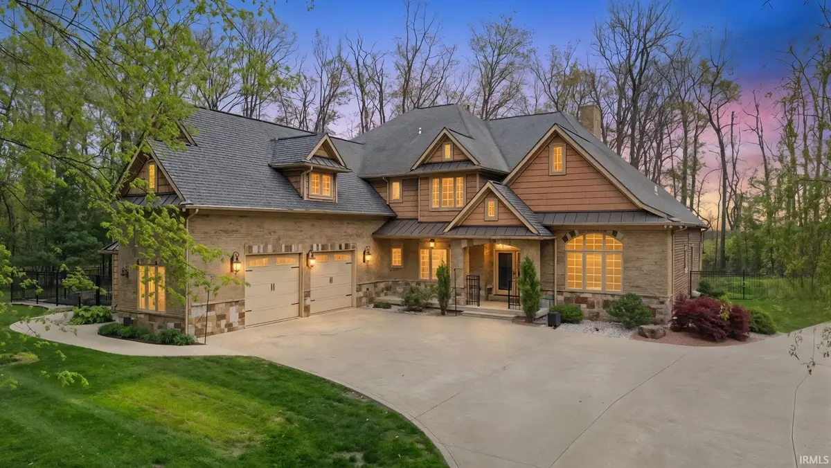 1200 N Hickory Lane, Angola, IN 46703 - #1