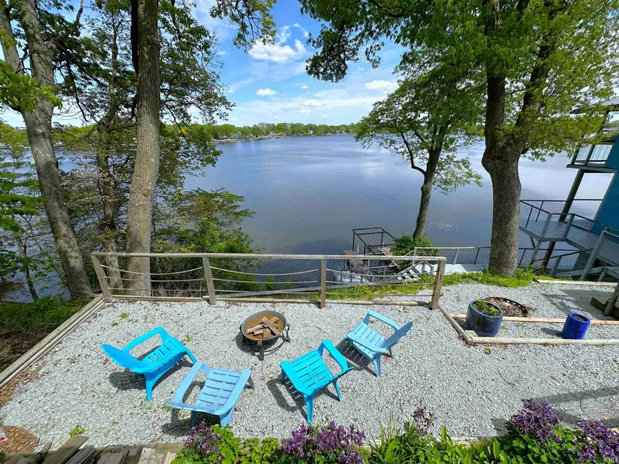 2951 N Lakeshore Drive, Monticello, IN 47960 - #2