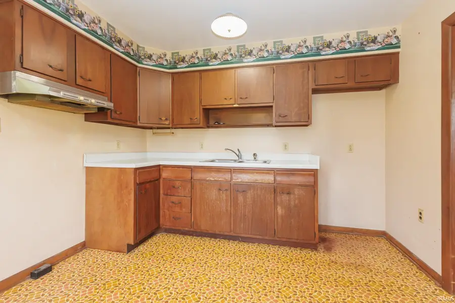 3216 W 27th Street, Muncie, IN 47302 - #3