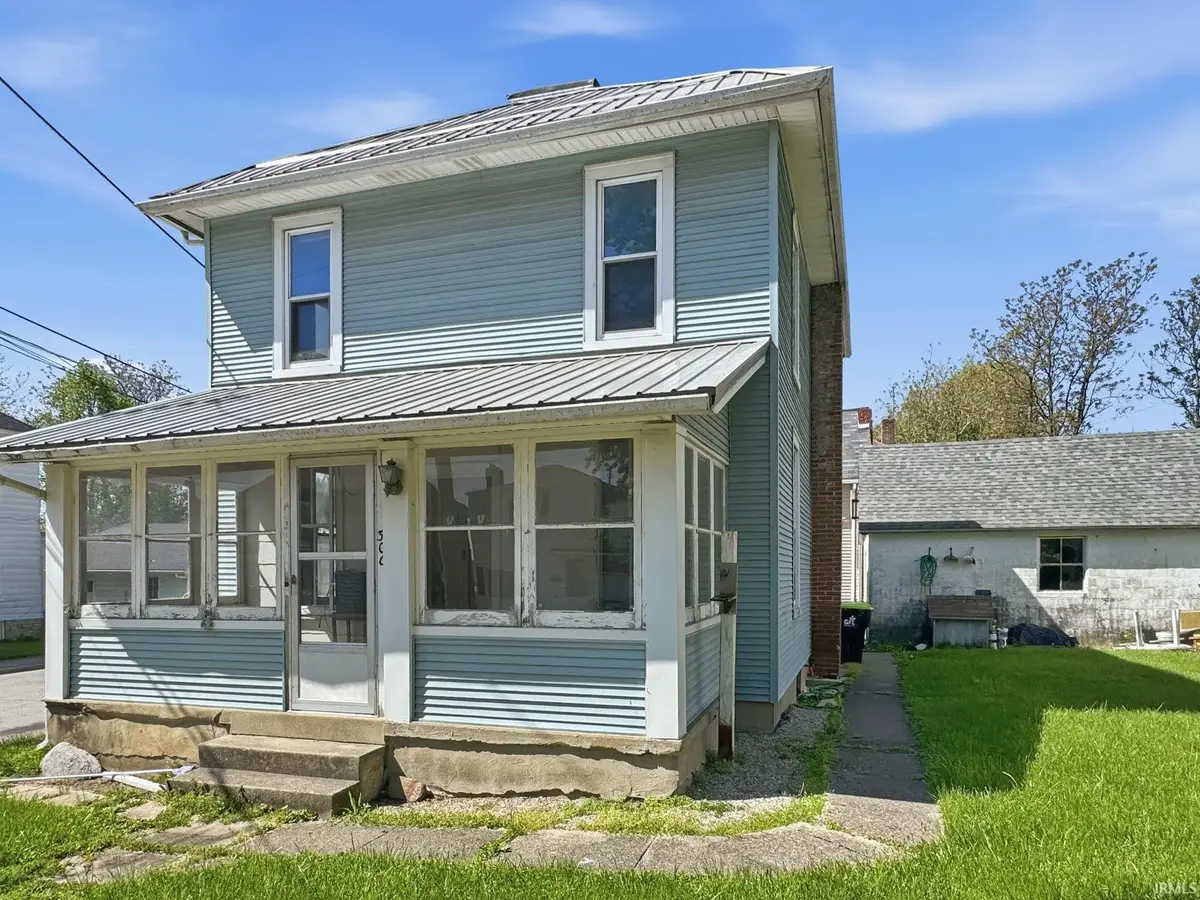 300 Oak Street, Huntington, IN 46750 - #1