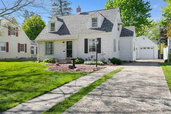 1522 E Ewing Avenue, South Bend, IN 46613