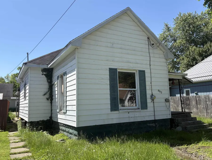 803 W Pine Street, Robinson, IL 62454 - #2