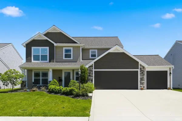 3667 Victoria Lakes Court, New Haven, IN 46774