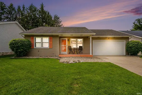 1960 Greenock Drive, South Bend, IN 46614