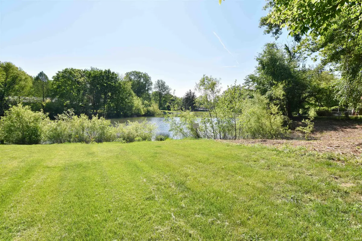 543 W Mt. Pleasant Road, Evansville, IN 47711 - #1