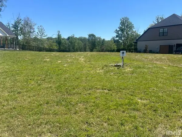 1638 Victoria Woods Drive, Boonville, IN 47601