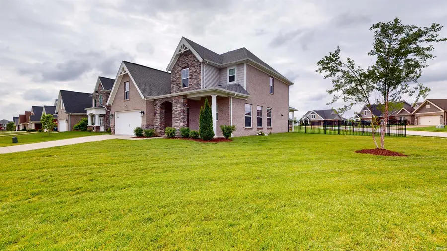 5645 Belmont Drive, Newburgh, IN 47630 - #2