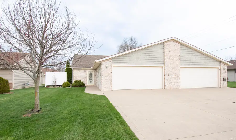 397 Haley Drive, Kendallville, IN 46755 - #3