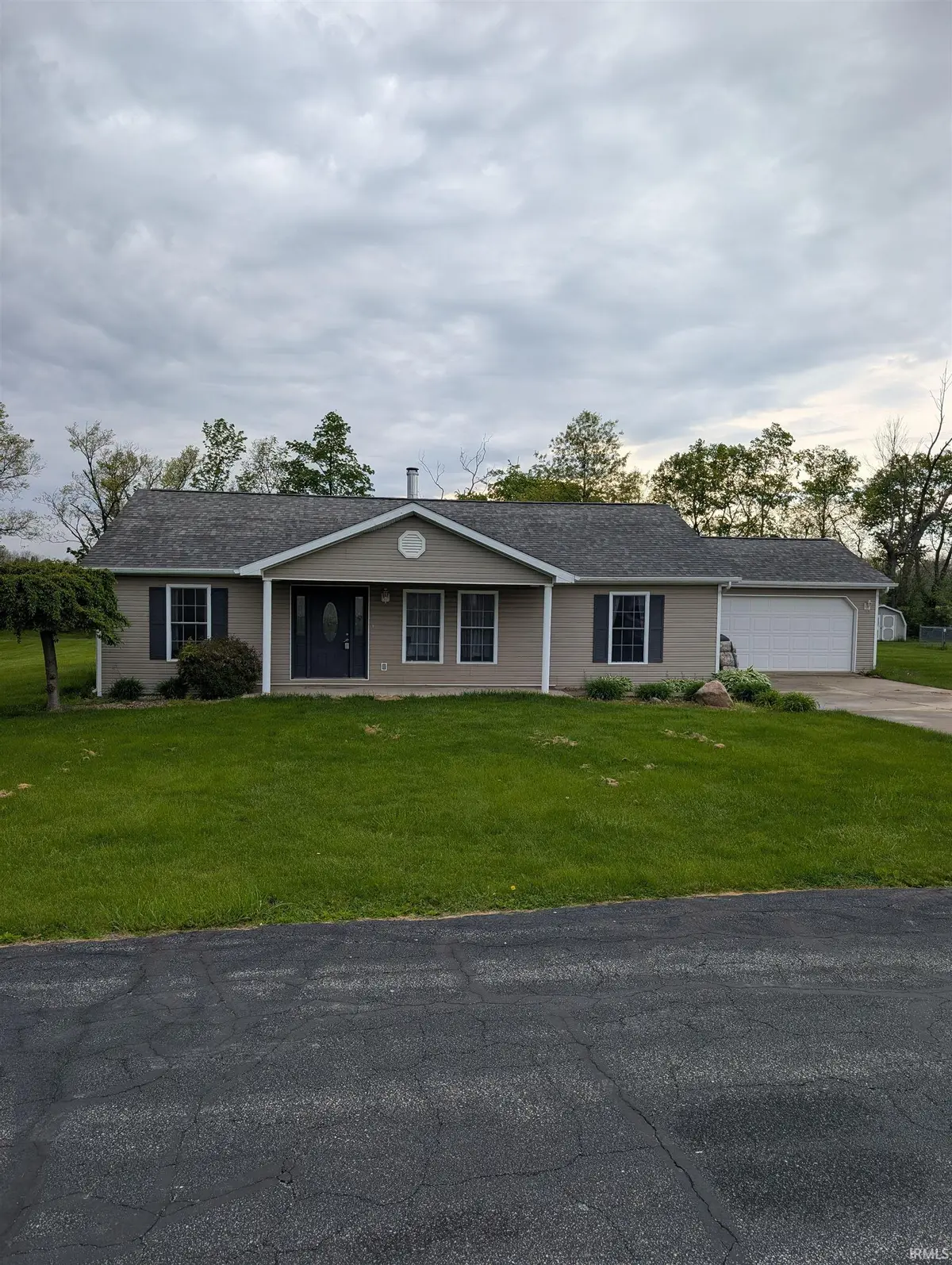 9194 N 324 West Road, Huntington, IN 46750 - #1