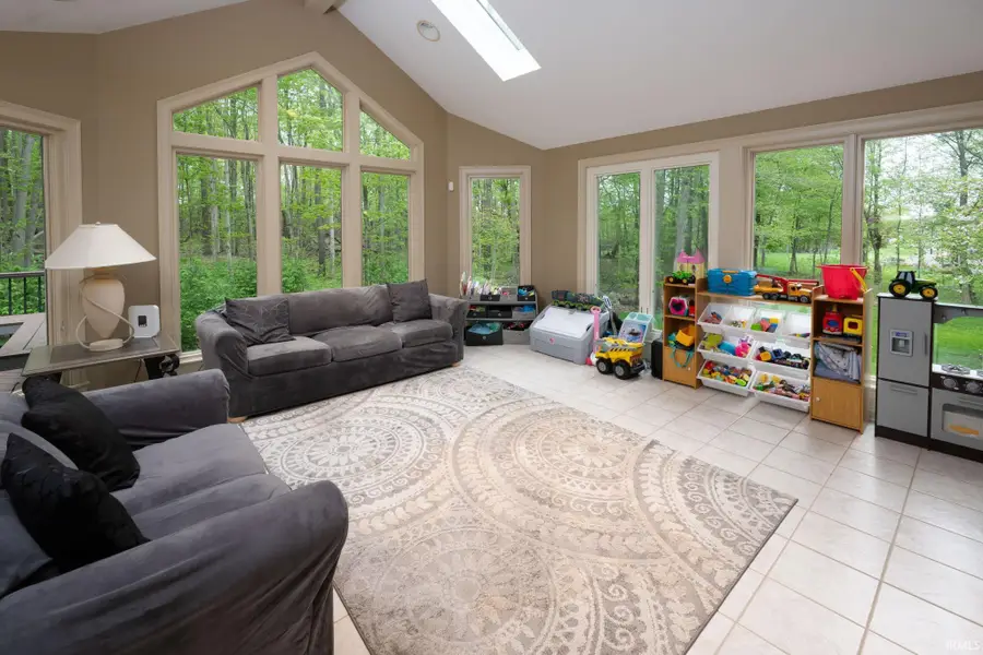 228 W Rue Dijon, Columbia City, IN 46725 - #3