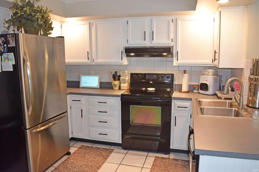 2319 Sharon Place, Evansville, IN 47725 - #3