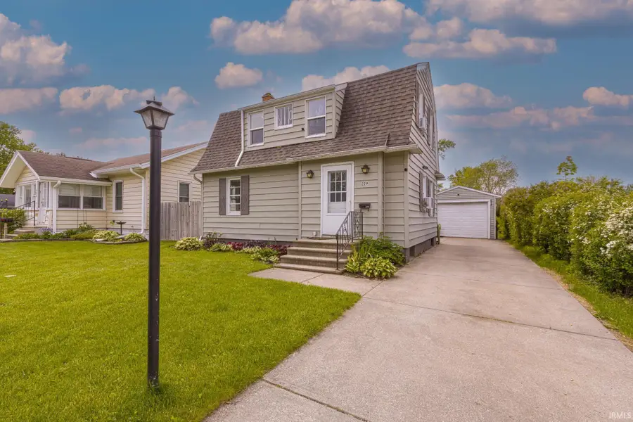 229 Manor Avenue, Elkhart, IN 46516 - #2