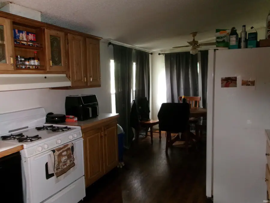 74 Madison Avenue, Peru, IN 46970 - #3