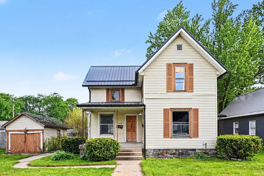 456 E Walnut Street, Nappanee, IN 46550 - #2