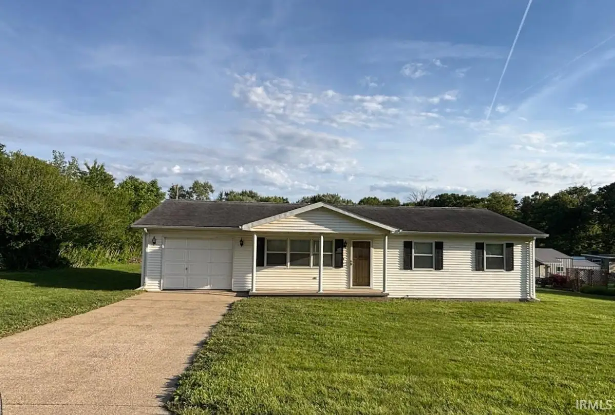 16 Kelly Drive, Washington, IN 47501 - #1