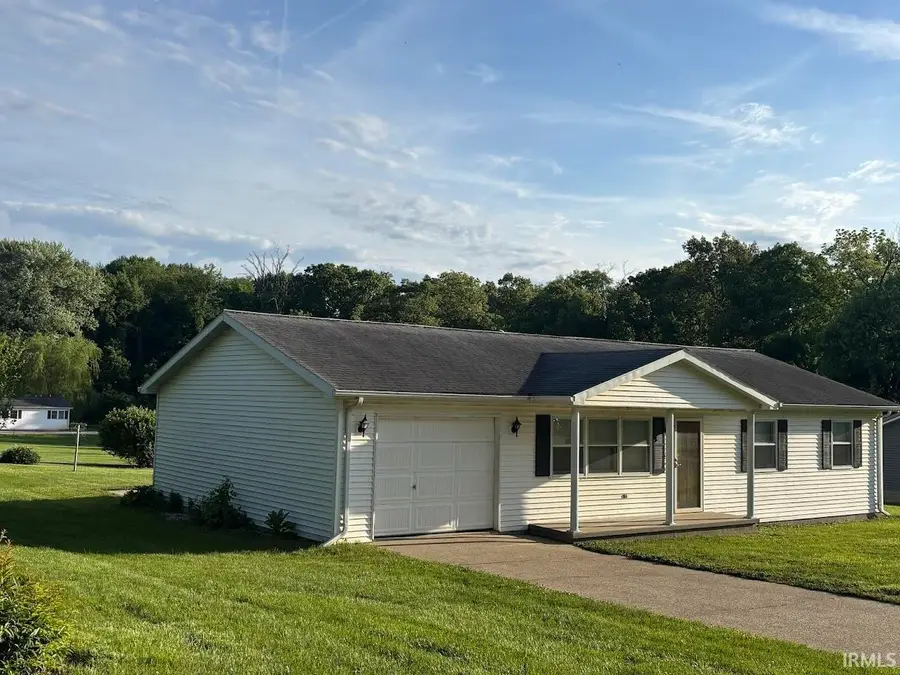 16 Kelly Drive, Washington, IN 47501 - #3