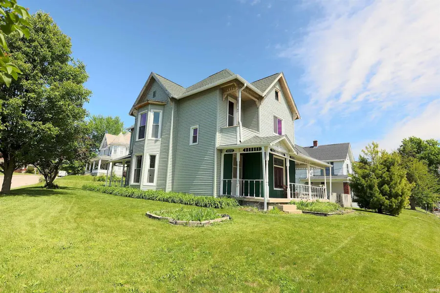 1015 College Avenue, Huntington, IN 46750 - #2