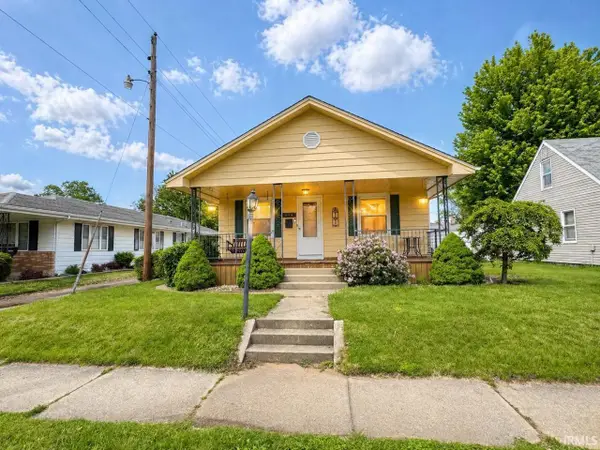 3513 Pleasant Street, South Bend, IN 46615