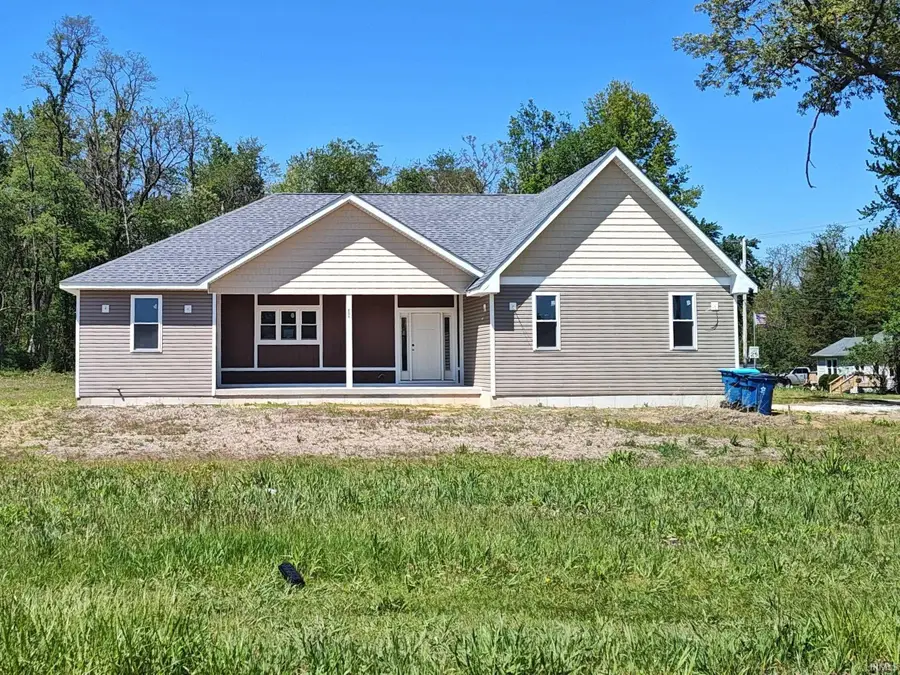 809 E Culver Road, Knox, IN 46534 - #2