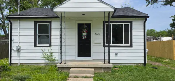 3220 Coker Avenue, Evansville, IN 47714