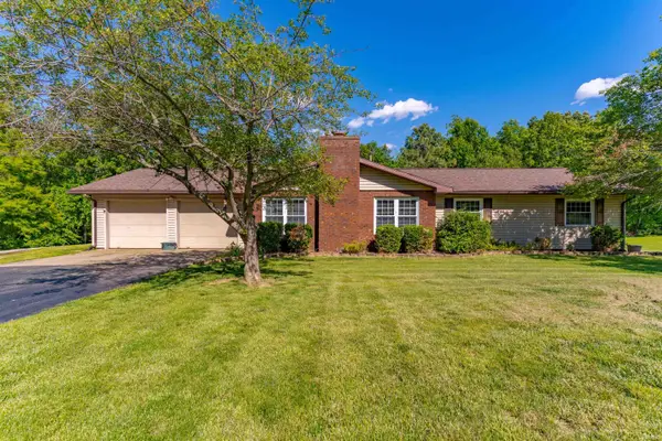 214 S 180 E County Road, Princeton, IN 47670