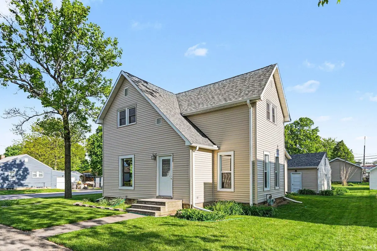 1111 W Wilkinson Street, Goshen, IN 46528 - #1