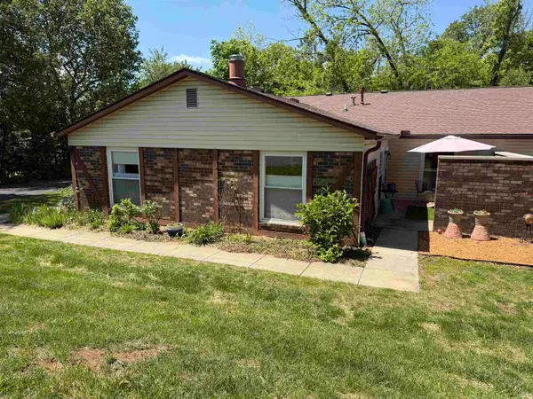 906 E Commons Drive, Bloomington, IN 47401