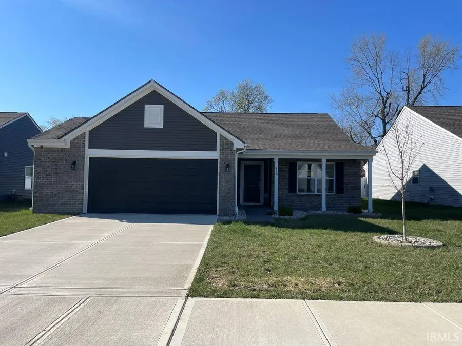 913 Sand Walk Lane, Kokomo, IN 46902 - #2