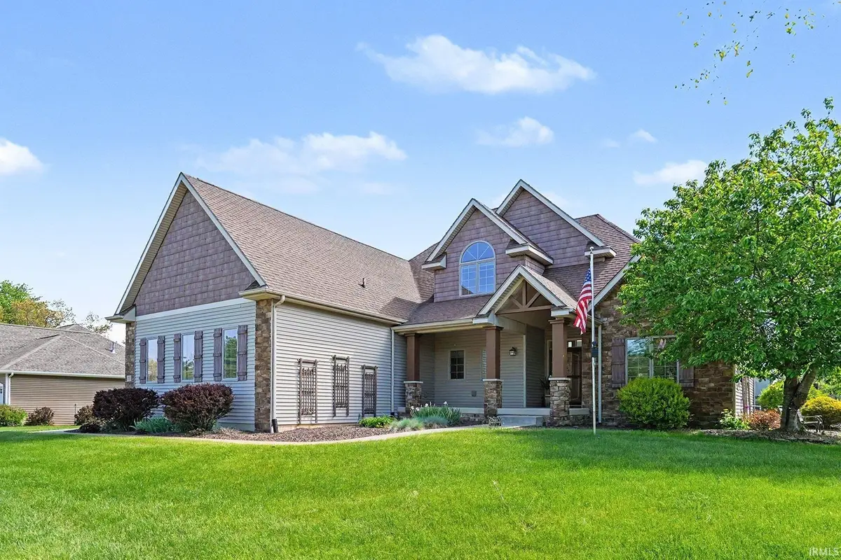 56 N Superior Avenue, Warsaw, IN 46582 - #1