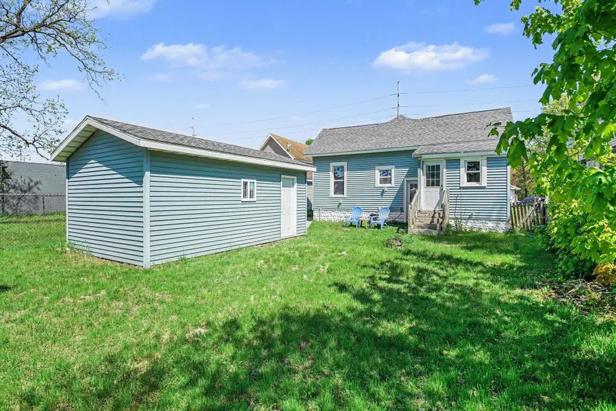 329 E Simonton Street, Elkhart, IN 46514 - #2