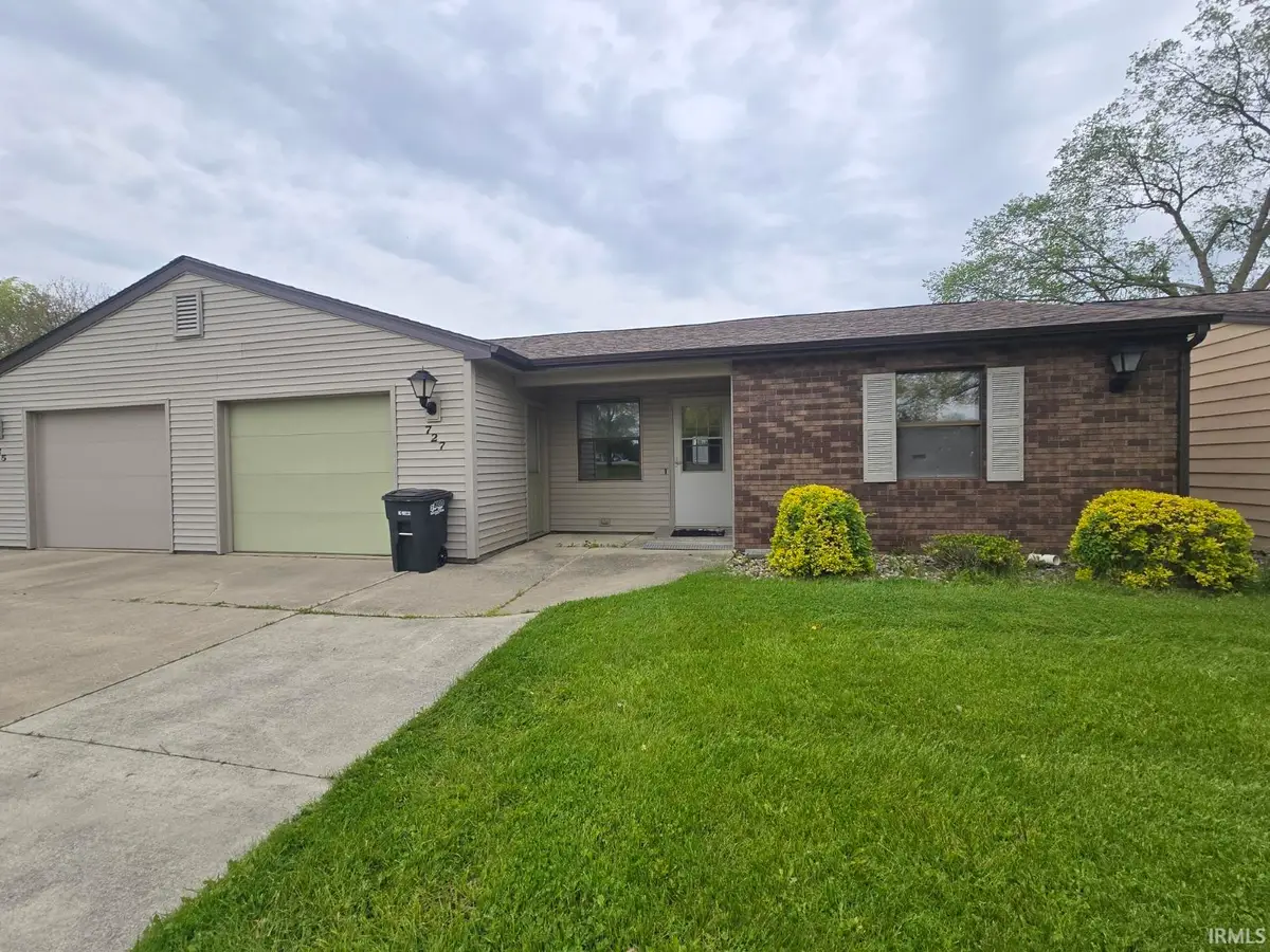 727 Riley Road, Kendallville, IN 46755 - #1