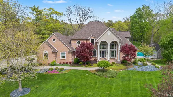 51234 Stratford Drive, Elkhart, IN 46514