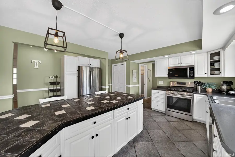 11656 Black Friars Lane, Mishawaka, IN 46545 - #3