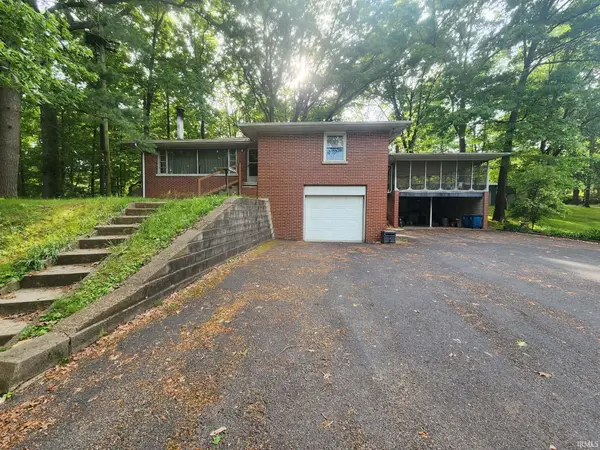11220 Darmstadt Road, Evansville, IN 47725