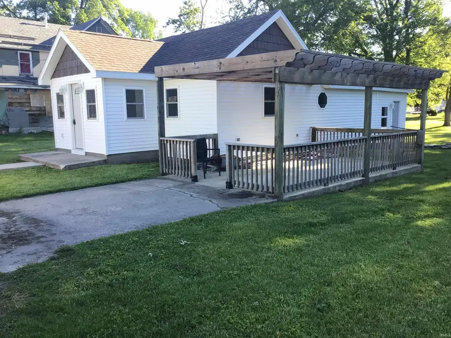 208 S Waldron Street, Medaryville, IN 47957 - #2