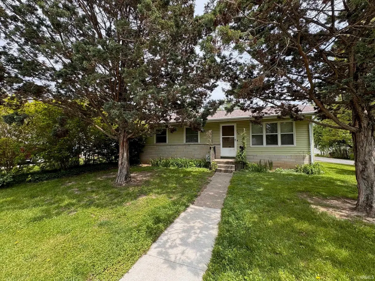 203 S Half Street, North Manchester, IN 46962 - #1